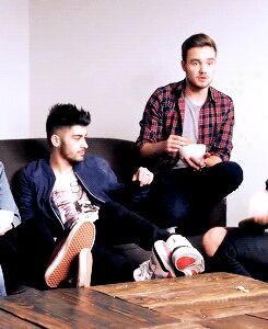 AlbieSevPotter's profile picture. Ratchet Potter here! I suck at charms, but I seemingly charmed my way into @SoAmyWood! Twerking and baking are my skills!