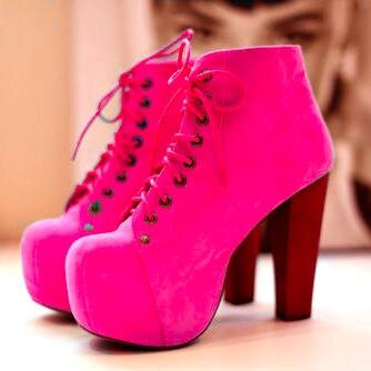 Emilitita90's profile picture. 