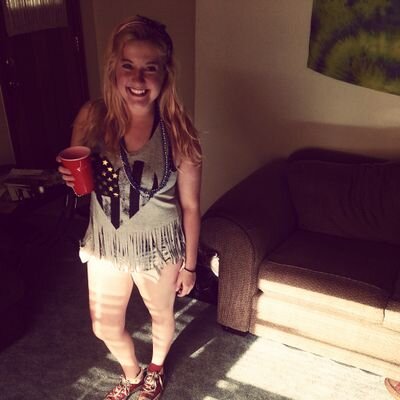 rachelgetsome's profile picture. 