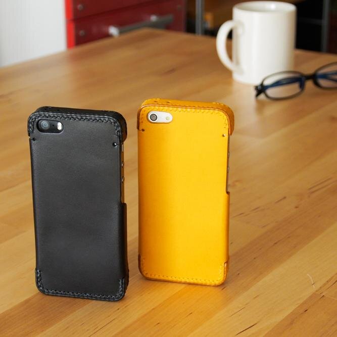 WhiteSource2013's profile picture. iPhone5s/5のレザーケースをオールメイドハンド(総手縫い仕立て)で制作しています。「iichi」にて販売しております。