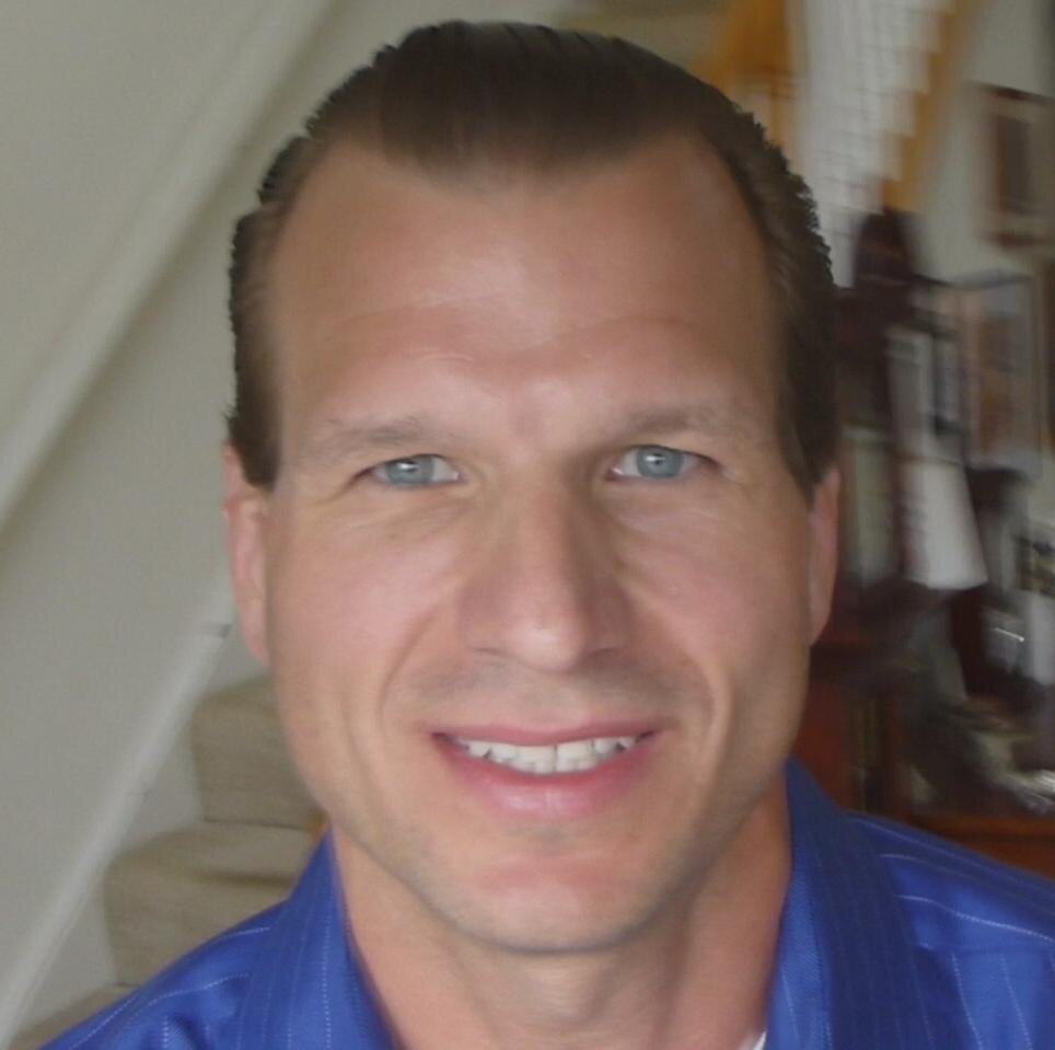 michaelzeebear's profile picture. 