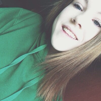 alannadaviss's profile picture. Follow my new account @alannadavis_