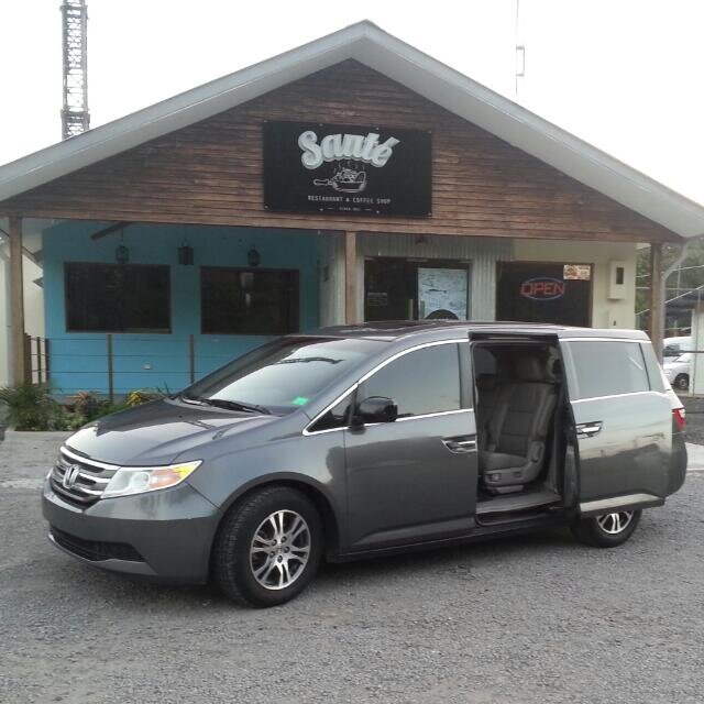 Primetransport's profile picture. Transporte de Aeropuerto a Hoteles ,Servicio por Horas para Ejecutivos , Servicios para Eventos , Excursiones a San Blas , Valle de Anton , etc