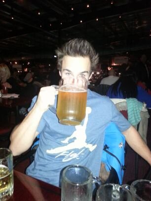 kalecbach's profile picture. 