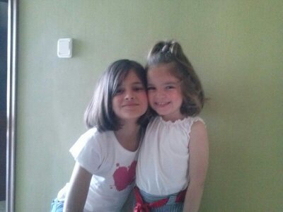 EvaEva77nina's profile picture. la riqueza no esta en la cartera de las personas ,sino en el corazon