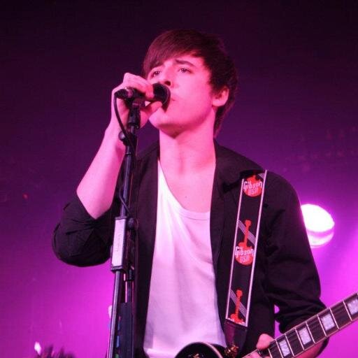 LightsOutUK's profile picture. Pop Punk band from Bolton!
@LightsOutScott
@_RyaanBrownn
@LightsOutTom
@SamHaslam94