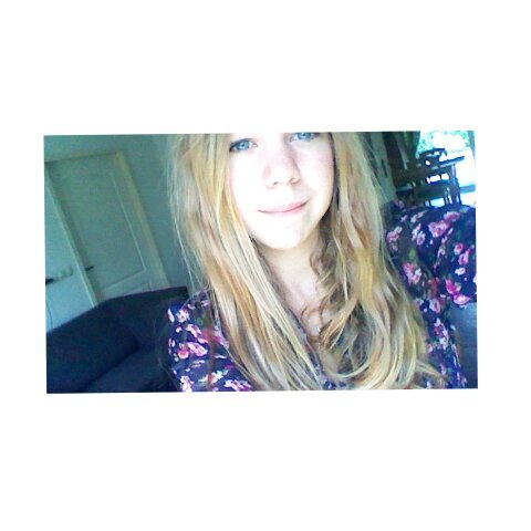 Love you bby wjnmk xx britt ♡