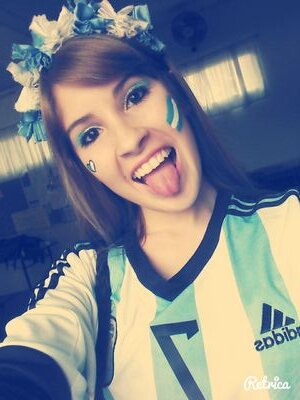 Fué en esa cruz, donde la historia cambió donde mi vida tomó otro sentido, donde yo encontré la razón de vivir ! †