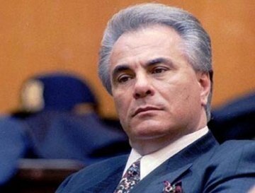 DapperDonNet's profile picture. This page is about the Dapper Don John Gotti. Resource materials include books, videos, article and memorabilia. Visit us at http://t.co/g5PL3NXYBQ
