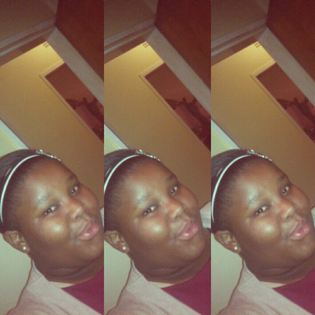 ThandiMcoco7's profile picture. 