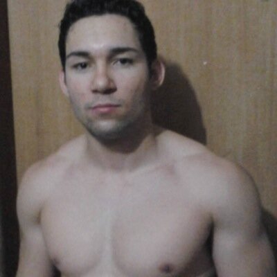 O cara que apenas deseja viver  e seguir em frente sem medo de errar(ser humano).
