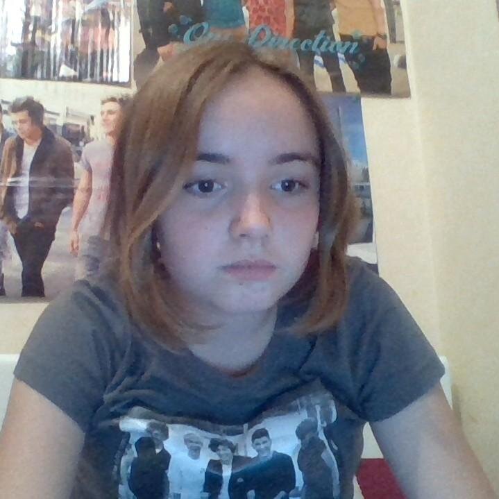 Je me debrouille bien en anglais;)   I manage well in English;)