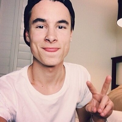 If you're reading this you automatically ship bian ♡ 2/6 + jake ♡