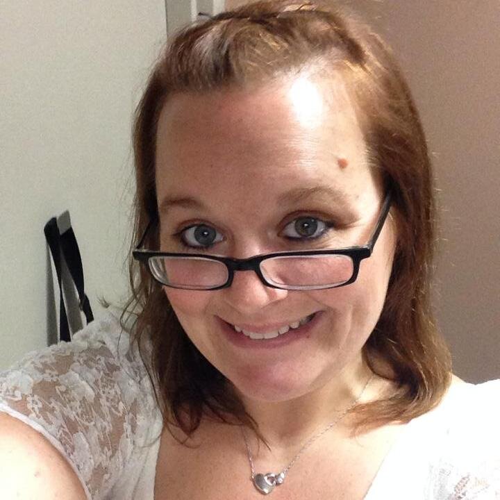 ashleeheadley's profile picture. 