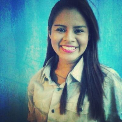 Nunca ninguém assim, me amou. A Tua glória faz, com que eu vou ir mais. Me leva bem junto a Ti, me faz flutuar ♬