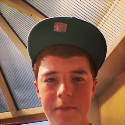 i like random stuff, favorite viners are Christian Delgrosso, Curtis Lepore and Logan Paul