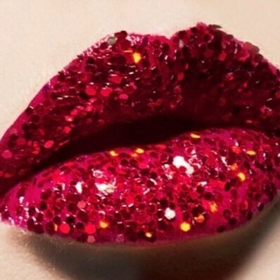 redlipswhtelies's profile picture. The (mis)adventures of a Southern Belle