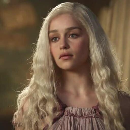 #HouseTargaryen #FireandBlood 
{RP/Rol-Libre,  18+} #SpanishFakeWesteros
