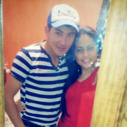 Chica alegre, me gusta disfrutar mi vida y compartirla con mis amigos y familia!!
