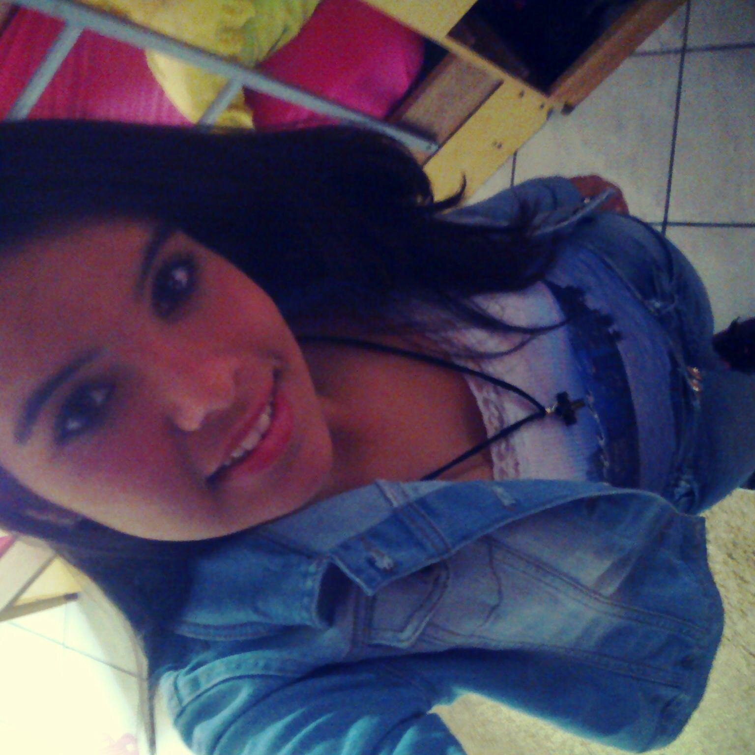 “Mas todo mundo deveria ter um amor verdadeiro, que deveria durar pelo menos até o fim da vida da pessoa.”.