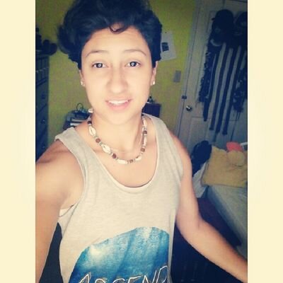 I'm Helen. Soccerrrr. Fammm.
