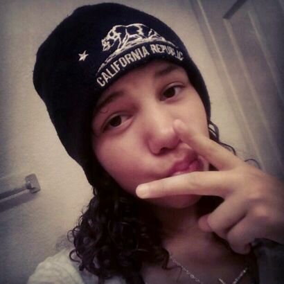 I am taken love him but anyway I love Chris Brown he is my life