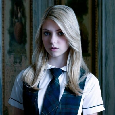 Hey guys this is my new Twitter & I wish you can press the botton so follow me!