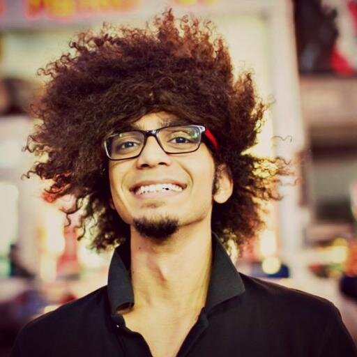 The Official Handle of Afro47.
All Day I Dream About Football (adidaf)