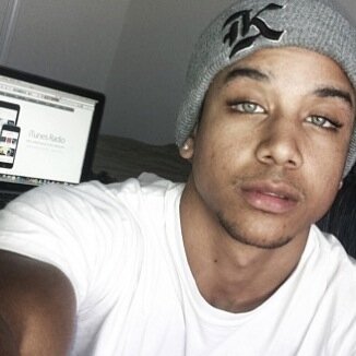 Single. 2k14 just trying to have fun! Lifes to short
313