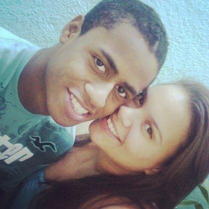 Já caí inúmeras vezes achando que não iria me reerguer, já me reergui inúmeras vezes achando que não cairia mais.