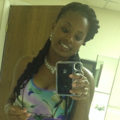 Hampton U. Your Senior #Onyx9. To know me, you'll love me. Three'one'two.❤