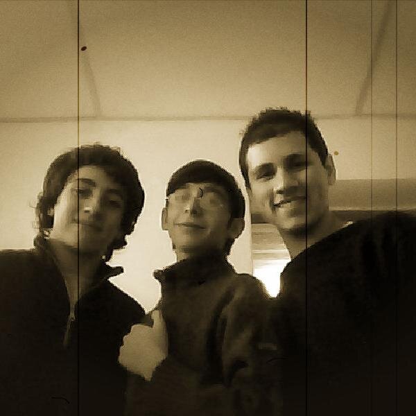 xXHeavygamerXx's profile picture. hola gente, bueno este es nuestro canal, no es como cualquier canal en este encontraras risas, sustos, alegria, enojo, suscribanse https://t.co/ICaXKNaiDI