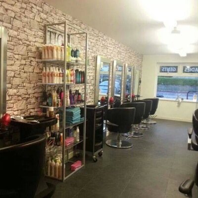 Hair, beauty, nails, barber, an new sunbeds