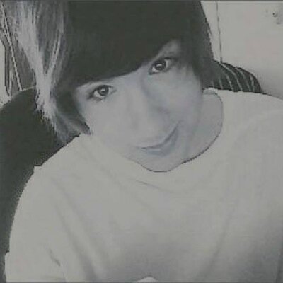 Mickaeelx's profile picture. 