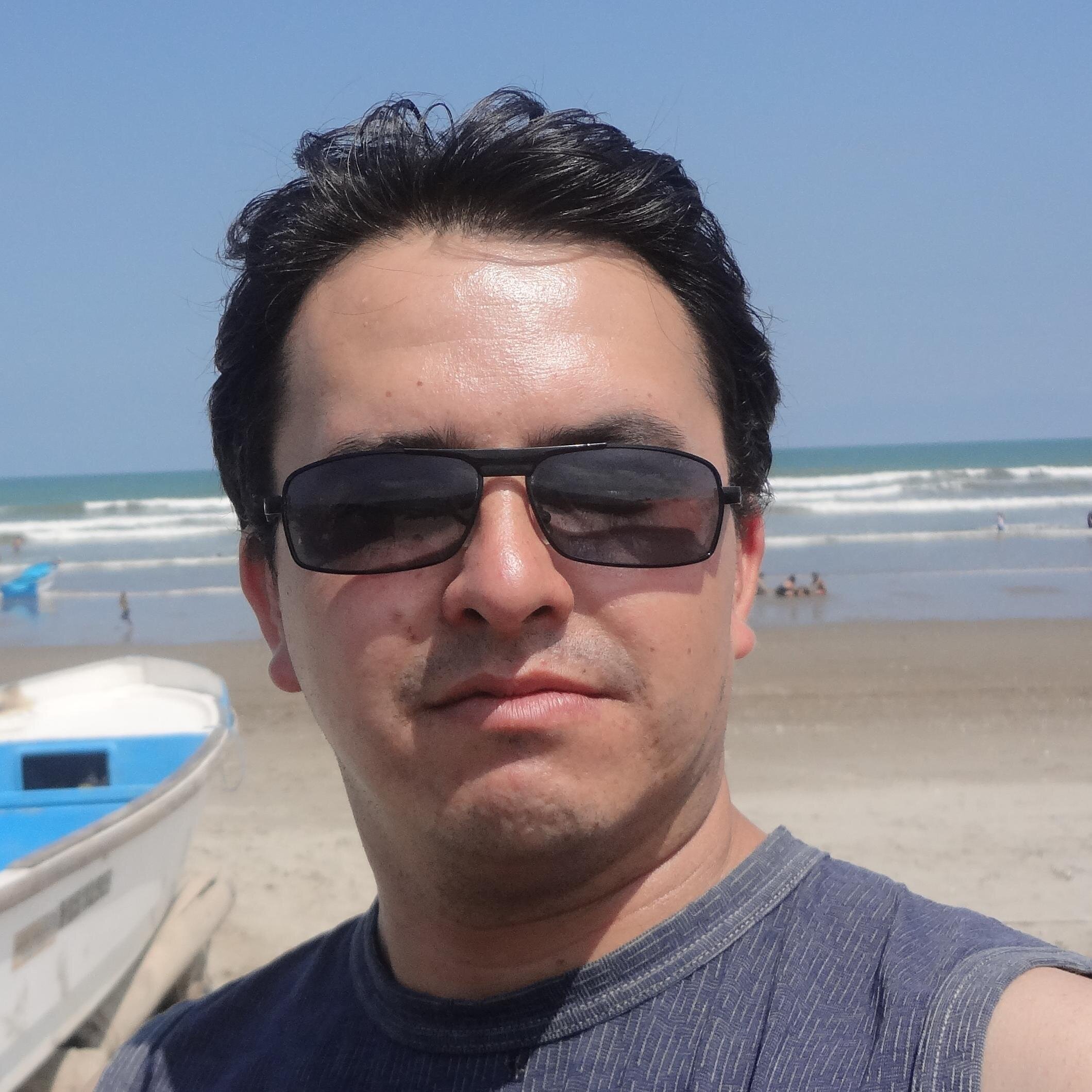 Quimico loco, 100 % quiteño