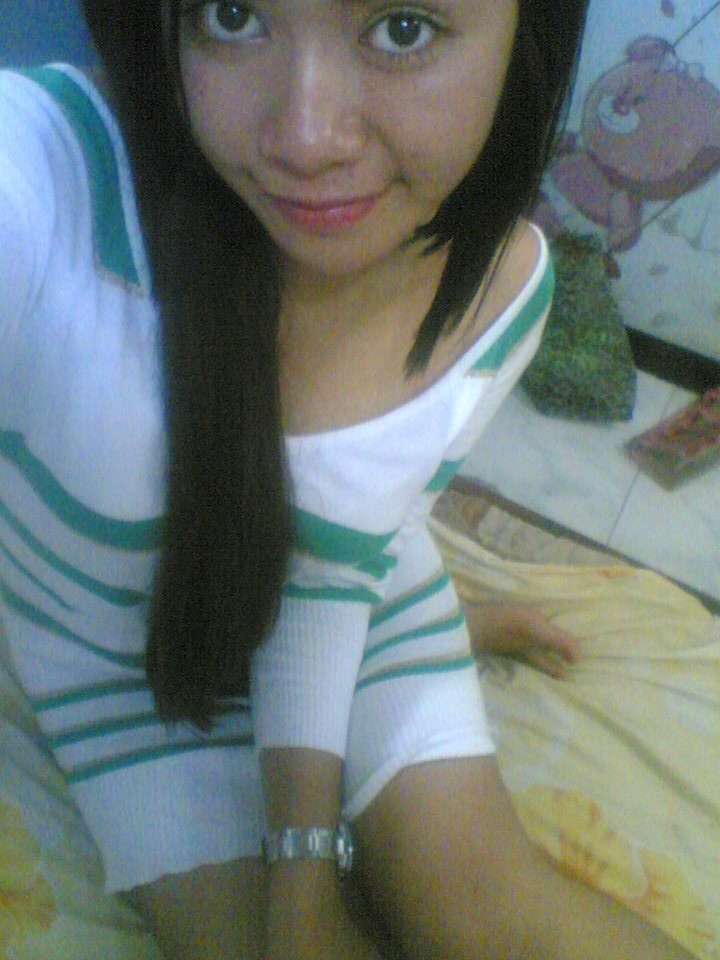 N_Azhizah's profile picture. VHS 2 BLITAR | 2013 
| Student (˘ʃƪ˘) | ♡  
ُﻪّﻠﻟَﺍ ,♡my family ♡ @RadeaDeot | Bismillah