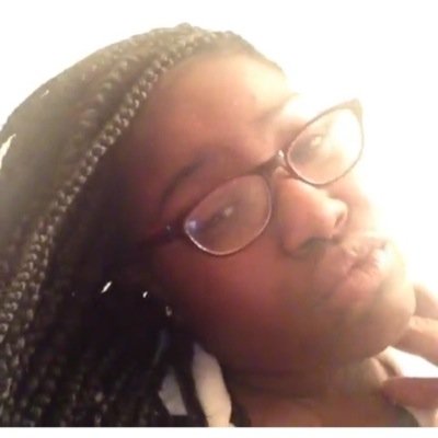 Im Just Any Old Person That Is Trying To Make Her Way To Fame
Kik: Qveenmiaa123