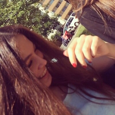 deen_iam's profile picture. Traveling - quoting - live the life you love, love the life you live