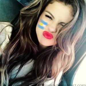 {selena. justin. taylor} 9.11.13