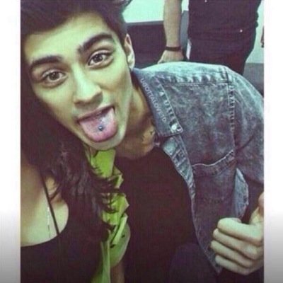 tearoflovato0's profile picture. follow @dreamxfdemi please she follows back! thank you ily. you are fab.