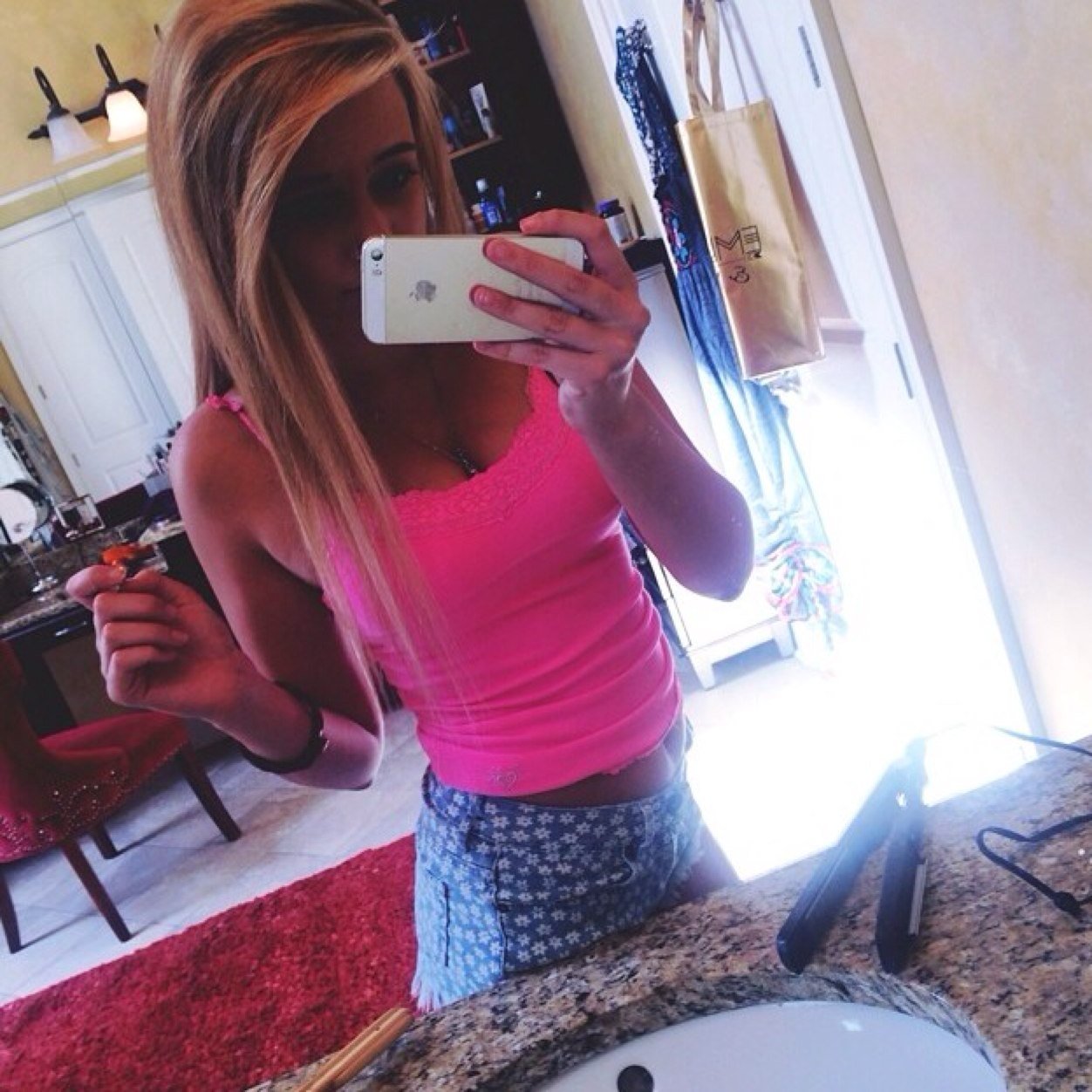Don't let the pants wear you. Wear the pants. Ariana, Justin, Miley, Demi, 1D & 5SOS saved my Life