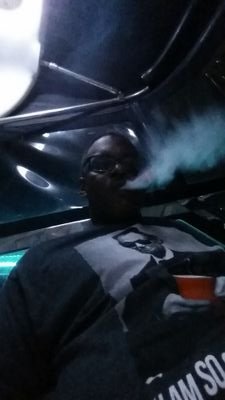 MARTYFINDAWAY's profile picture. 