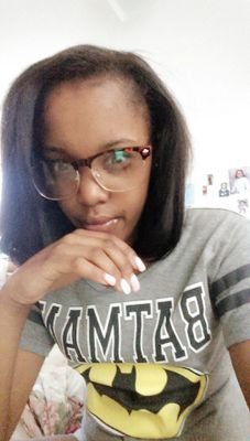 Independent 
Pink   Music  Follow me ; Follow back Ig :TiffanyKaay__