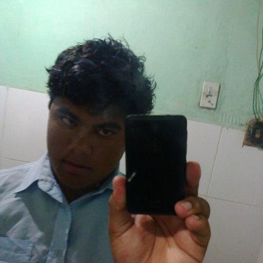 eu twitto a palavra de #DEUS, twito mensagem de motivassões ,mesagem de amor  e algumas piadas!!  .ME SEGUE (TE SIGO DE VOLTA)CURTA http://t.co/fJApZx7ZUl