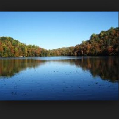 Taylorhale110's profile picture. UWM '18 :)