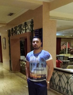 Zohaib_Khan88's profile picture. Live life and be the best at what you do and don't hate, rise above hate #TeamFollowBack #BBM 7C91DD46