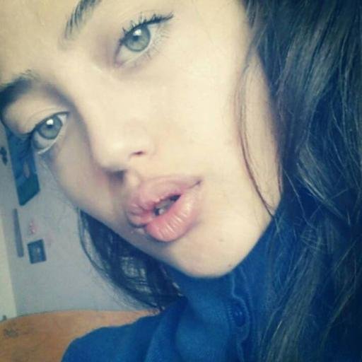 iremCikCiKk's profile picture. eminem-GS-Mersin-İphone