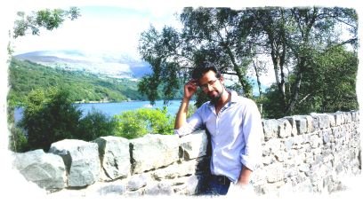 Tech blogger who loves exploring interesting and useful things on web. Check out his writings at http://t.co/wLSnRVBvCk