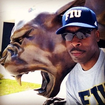 Strategic public relations professional with expertise in all facets of the communications industry. Lover of all things sports. FIU Golden Panther for LIFE!