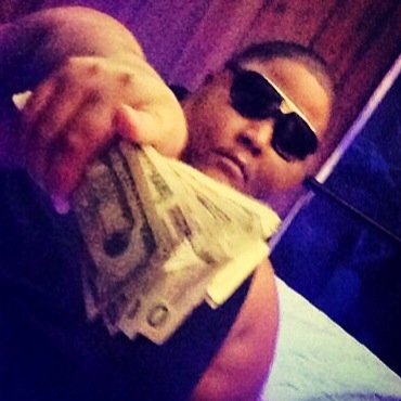 YALL KNOW THE NAME & YALL KNOW THE GAME MONEY OVER EVERYTHING PAPER OVER PUSSY & MO MONEY MO PROBLEMS AINT NO SAINTS IN THE PAINT WE ALL SINNERS HERE